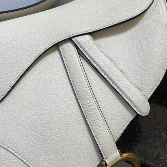 [Final Price] CHRISTIAN DIOR Medium Saddle Bag White - Picture 3 of 16